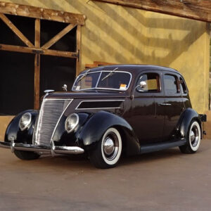 FI-500-vintage-car-3